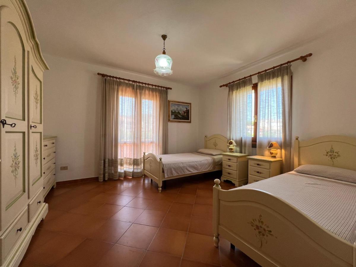 Spacious Apartment By The Sea Канніджоне Екстер'єр фото